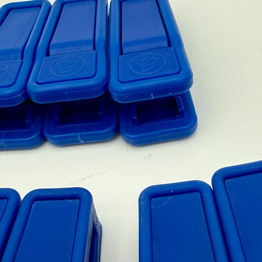 37 Joy Mangano Huggable Hangers Finger Clips Large Medium Blue Tan OEM Lot